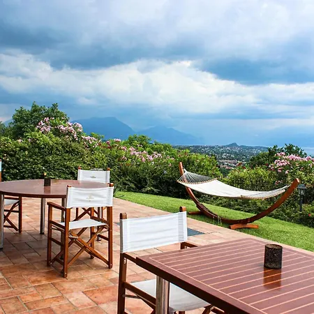 Villa Smeralda Apartment Desenzano del Garda