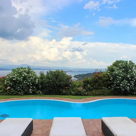 Apartment Villa Smeralda *